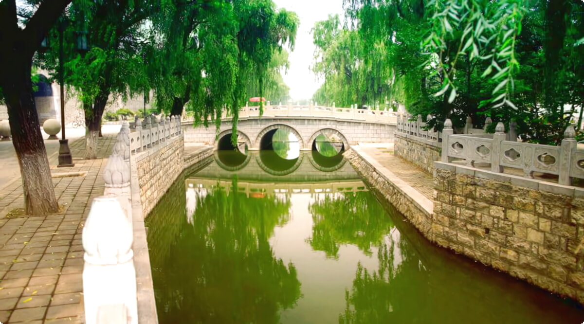 Nosso inventário inclui uma ampla variedade de veículos.